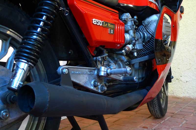5 Motoguzzi 850LeMansII 1980