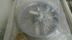 Vespa Grande wheel 183273 NOS